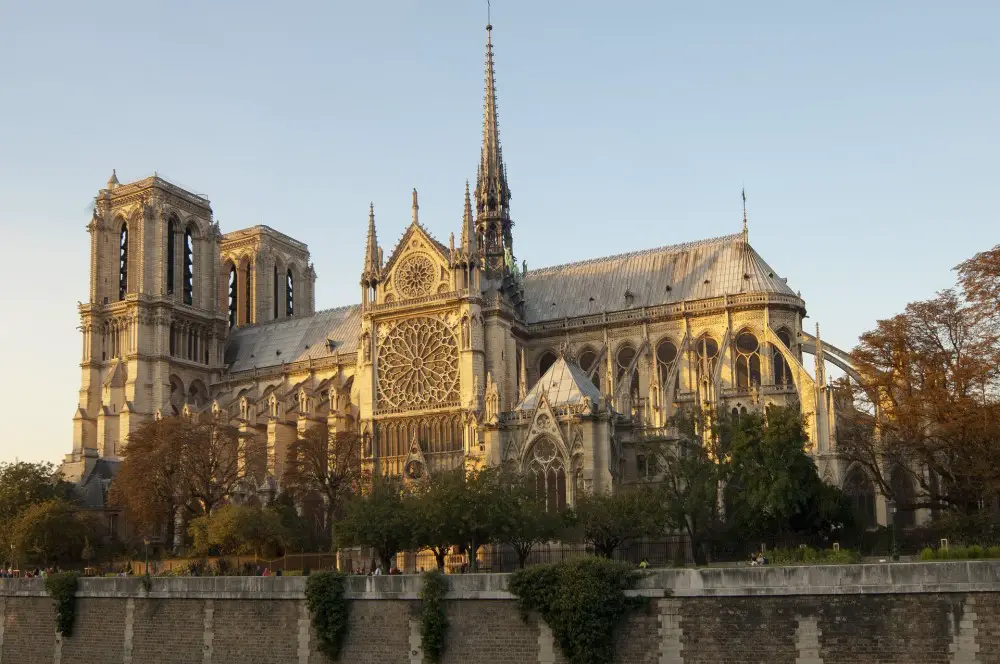 notre-dame-cathedral-at-sunset