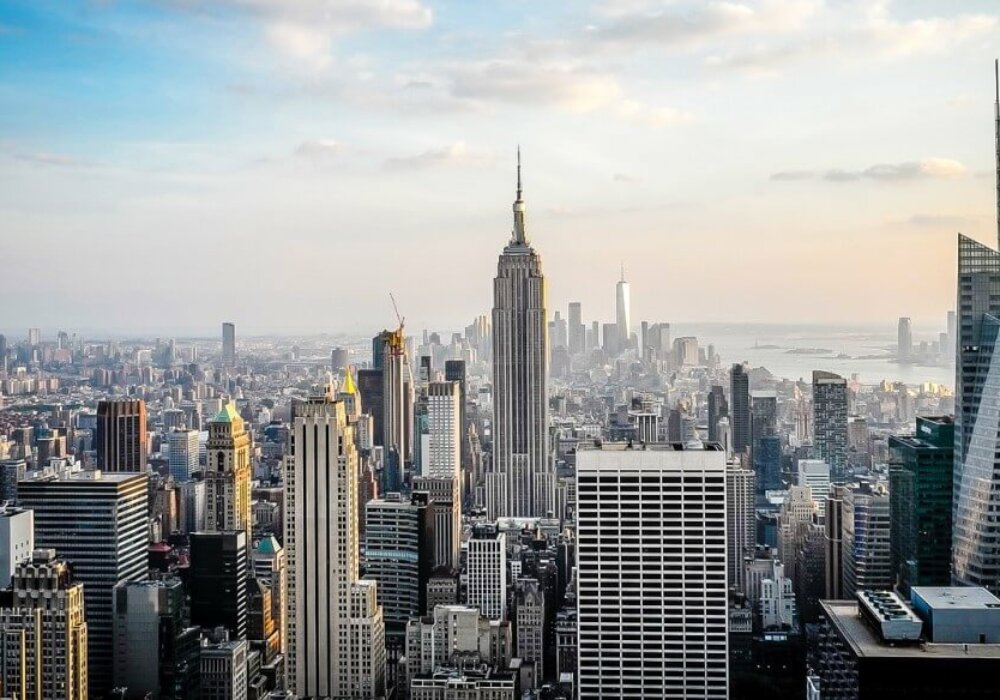 Which Tenants Occupy The Empire State Building?