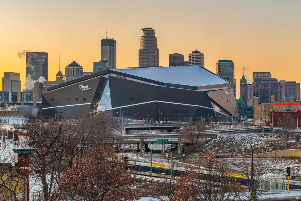 U. S. Bank Stadium features 49,000 feet of Decorative Glass and