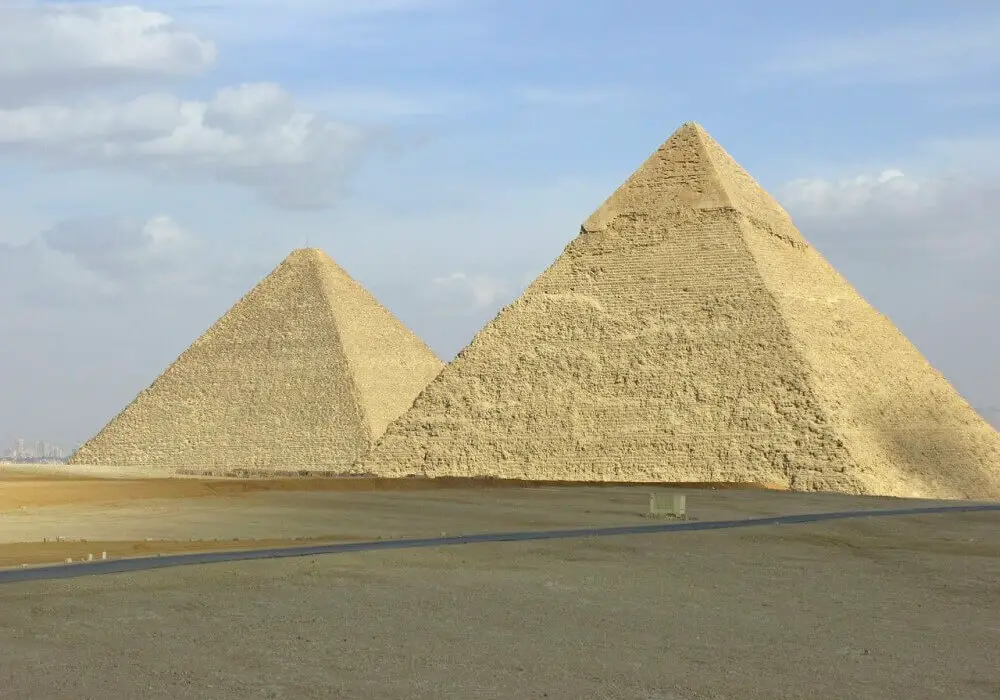 Why is it a Mystery How the Pyramids were Built?