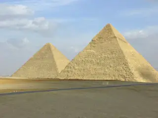 Why is it a Mystery How the Pyramids were Built?