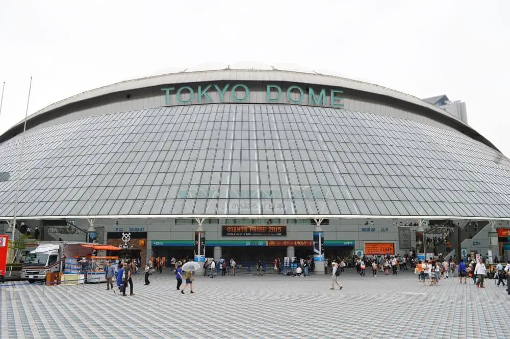 tokyo dome exterior
