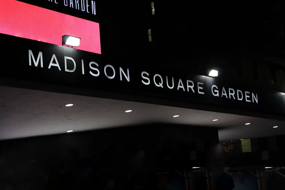 madison square garden sign