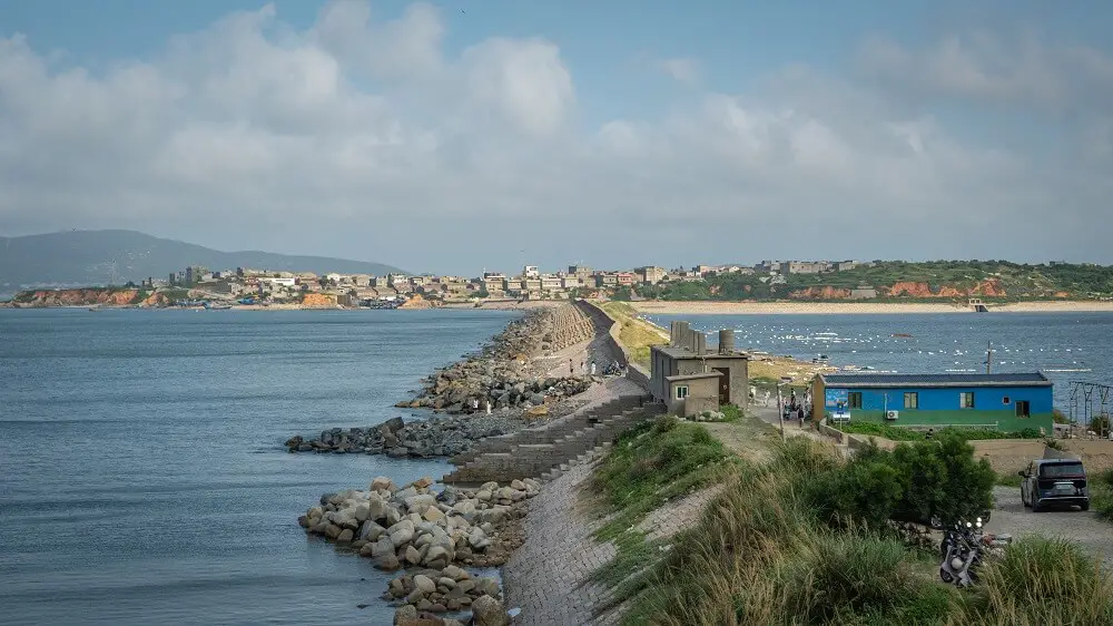 causeway across the ocean